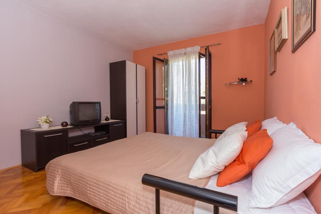 Apartment Ivo Podstrana Exterior photo