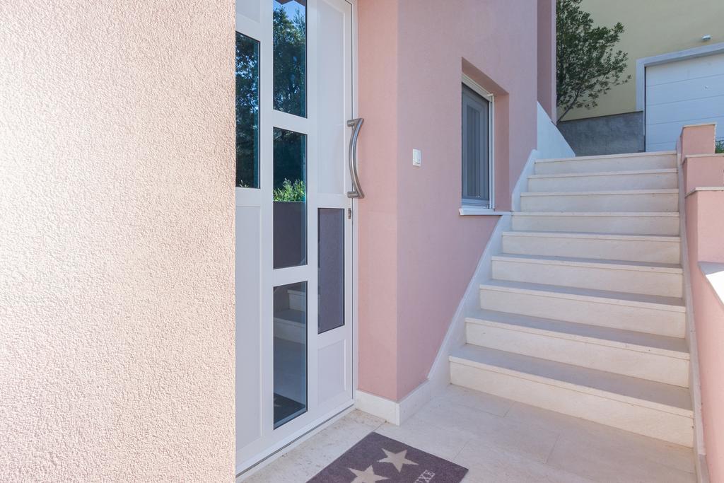 Apartment Ivo Podstrana Exterior photo