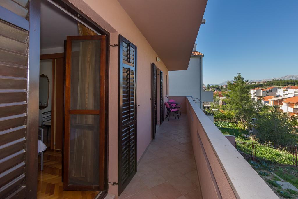 Apartment Ivo Podstrana Exterior photo